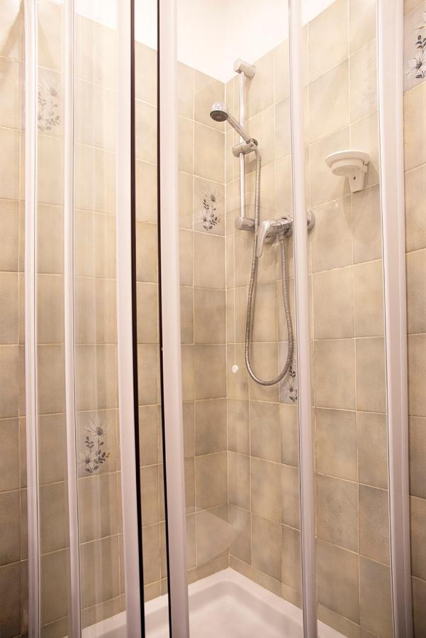Small Single Room