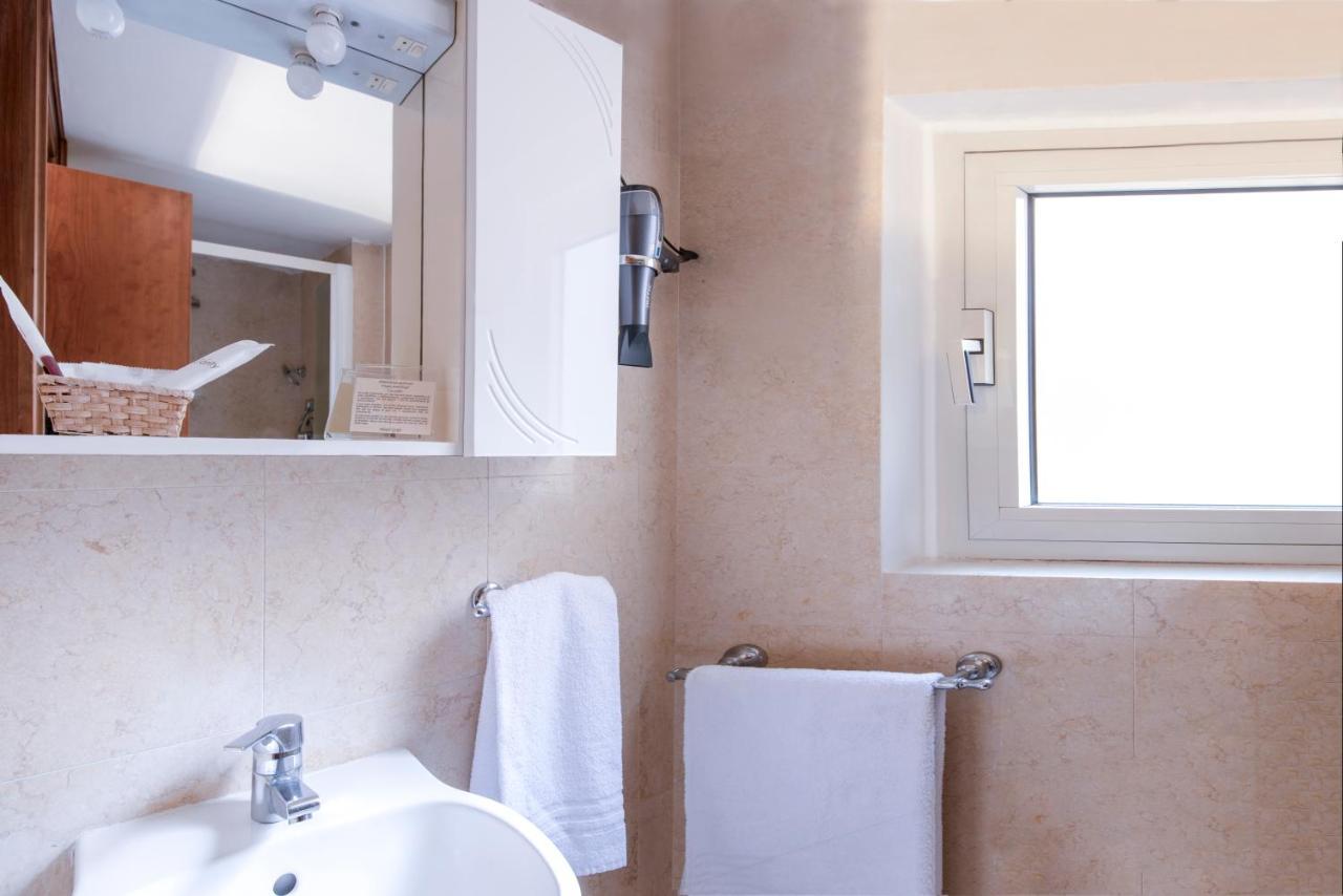 Small Classic Double or Twin Room