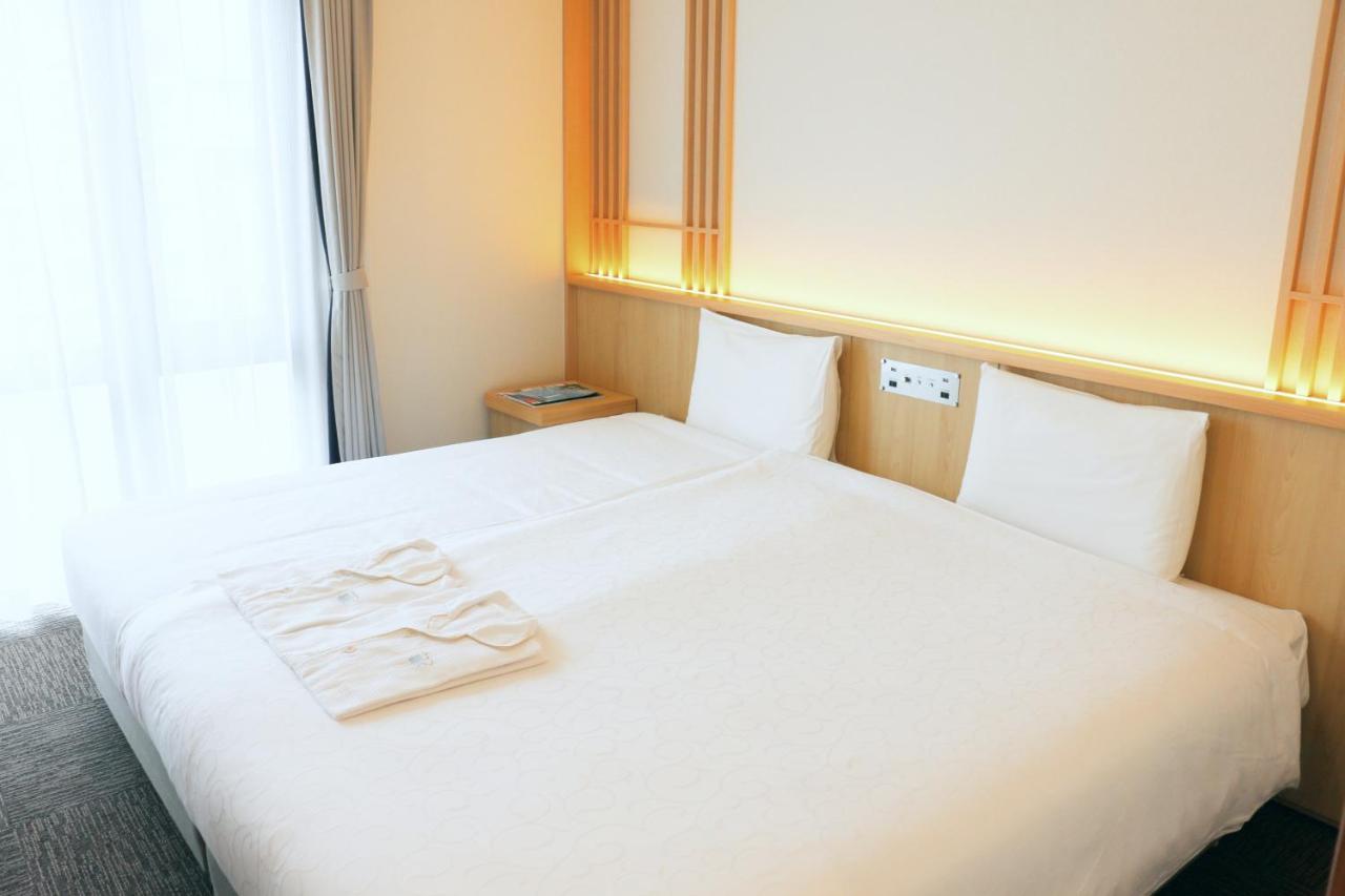 Hollywood Twin Room