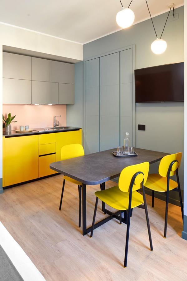 Comfort Studio with Lateral Lake View,1007740735:JPEG