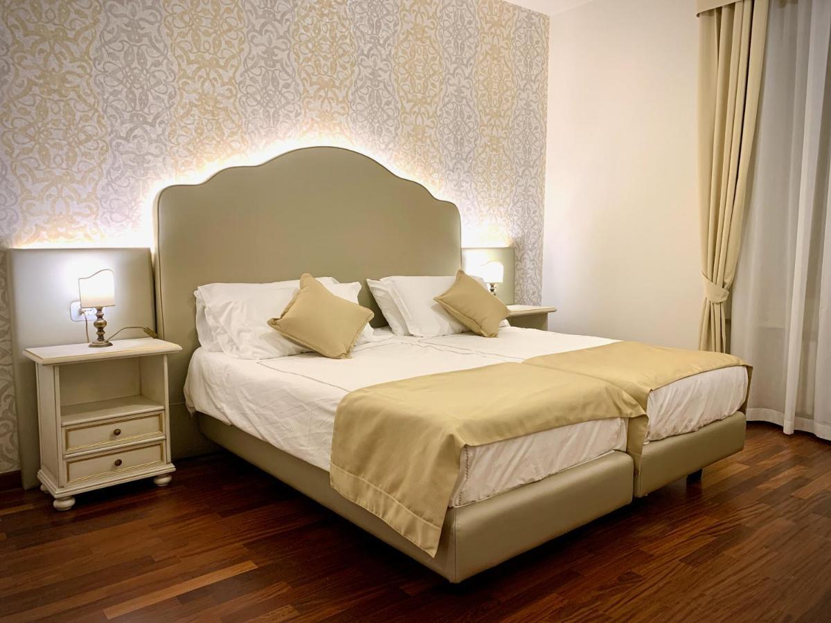 Double Room Lake View