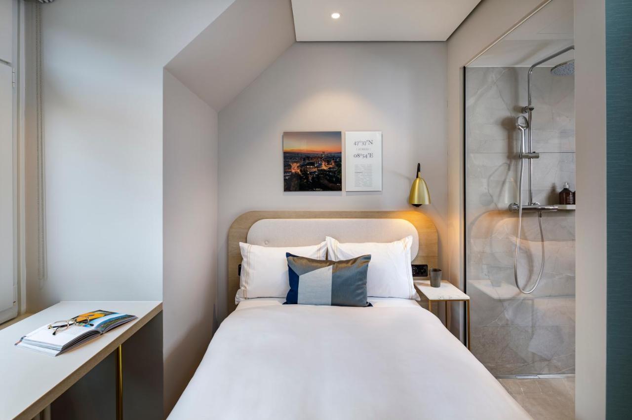 Small Single Room