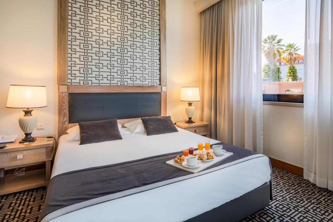 Double or Twin Room,1015222135:JPEG