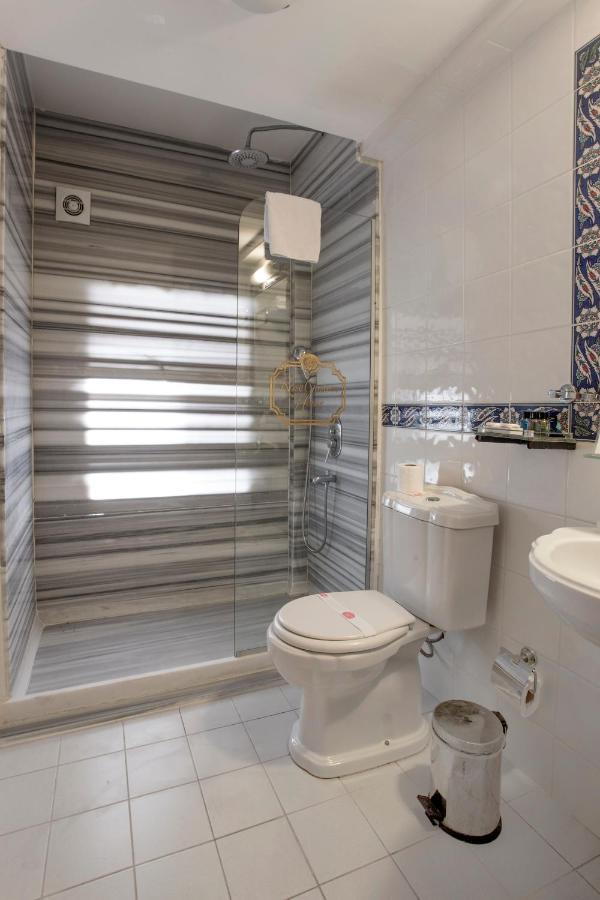 Doppelzimmer mit Balkon