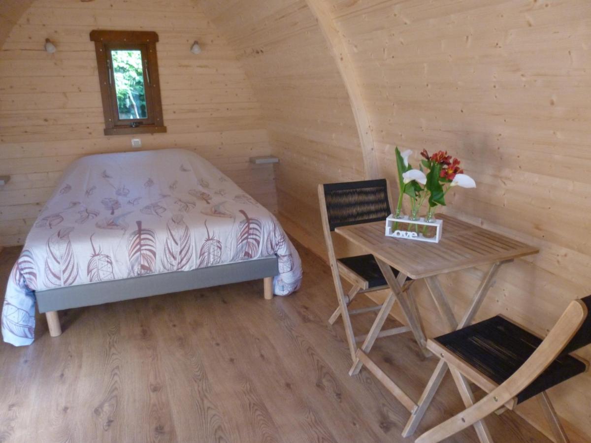 Chambre Double - Vue sur Piscine