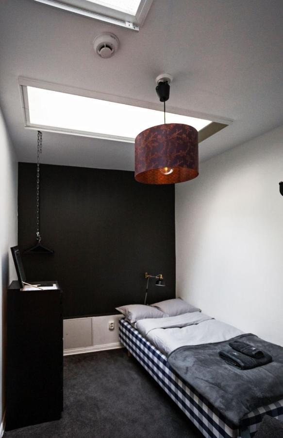 Budget Single Room