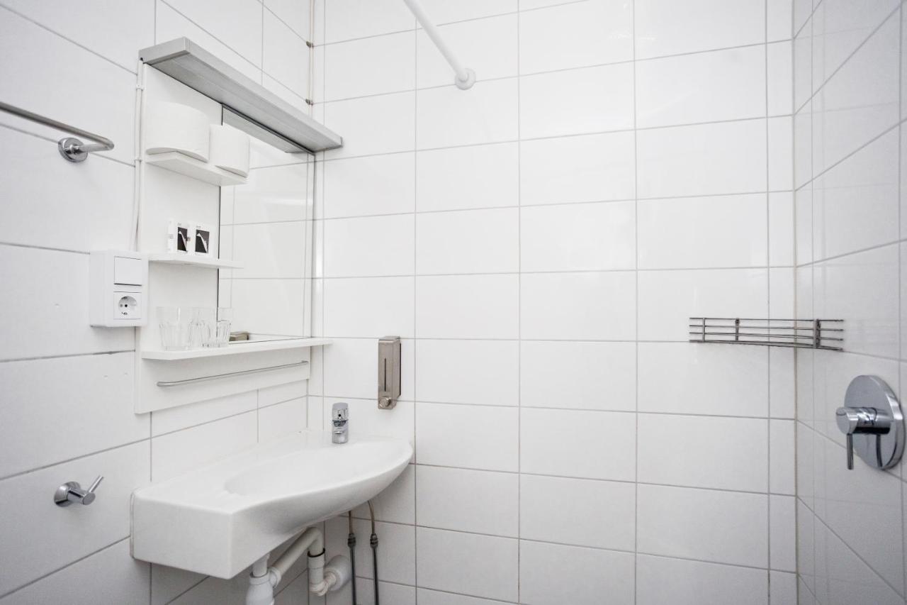 Economy Single Room