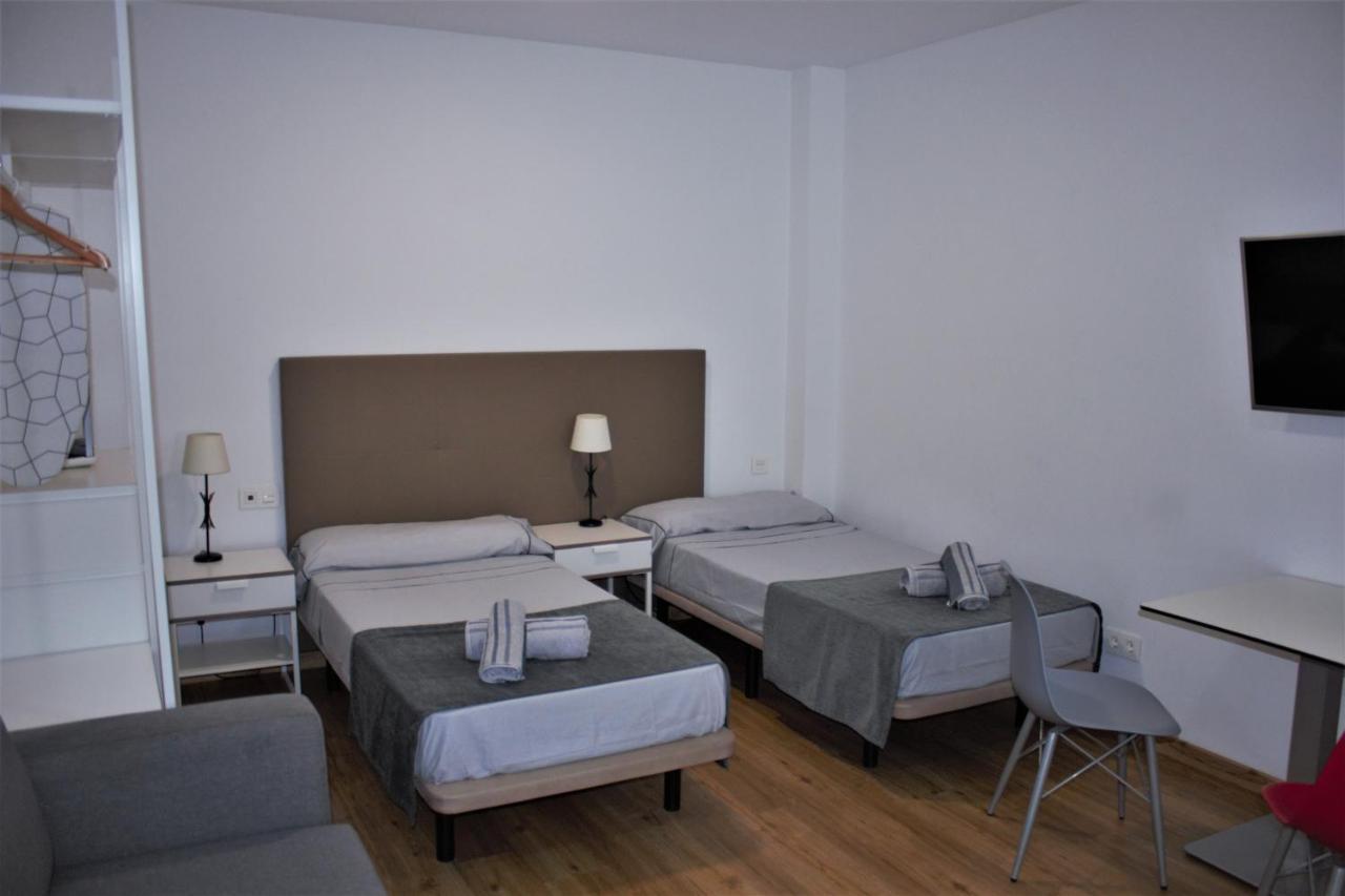 Studio Apartment