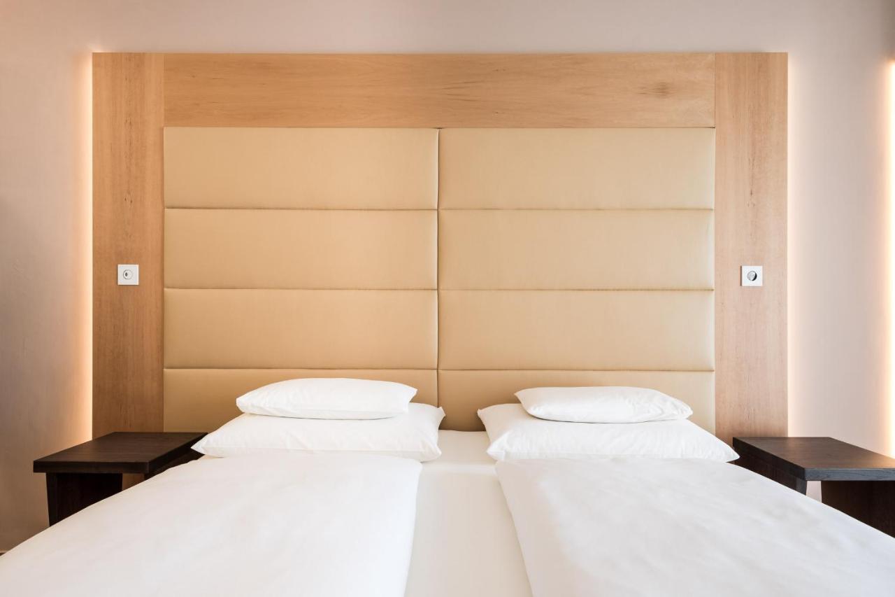 Double Room Lake View