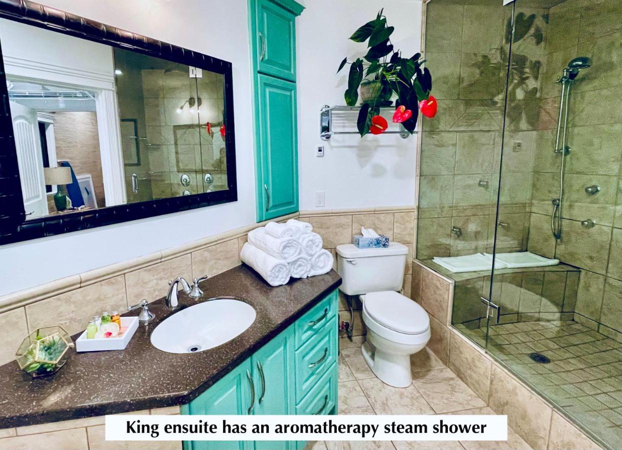 Family Room Bath