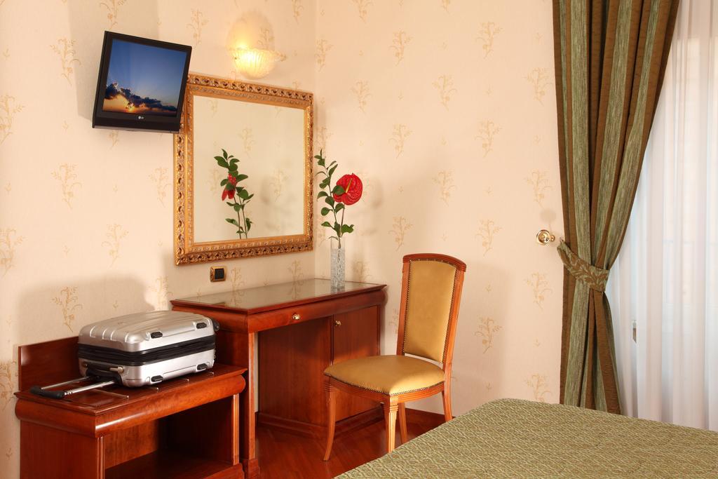 Chambre Double ou Lits Jumeaux