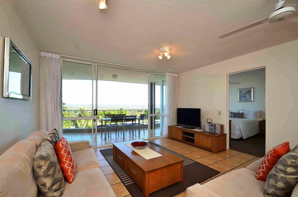 Two-Bedroom Apartment with Balcony,1499544595:JPEG