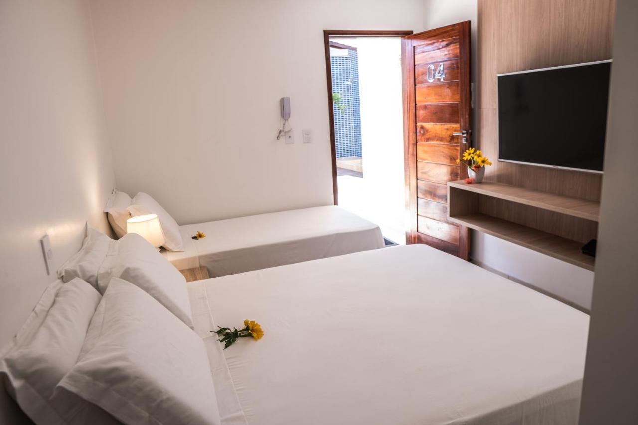 Quarto Triplo com Varanda
