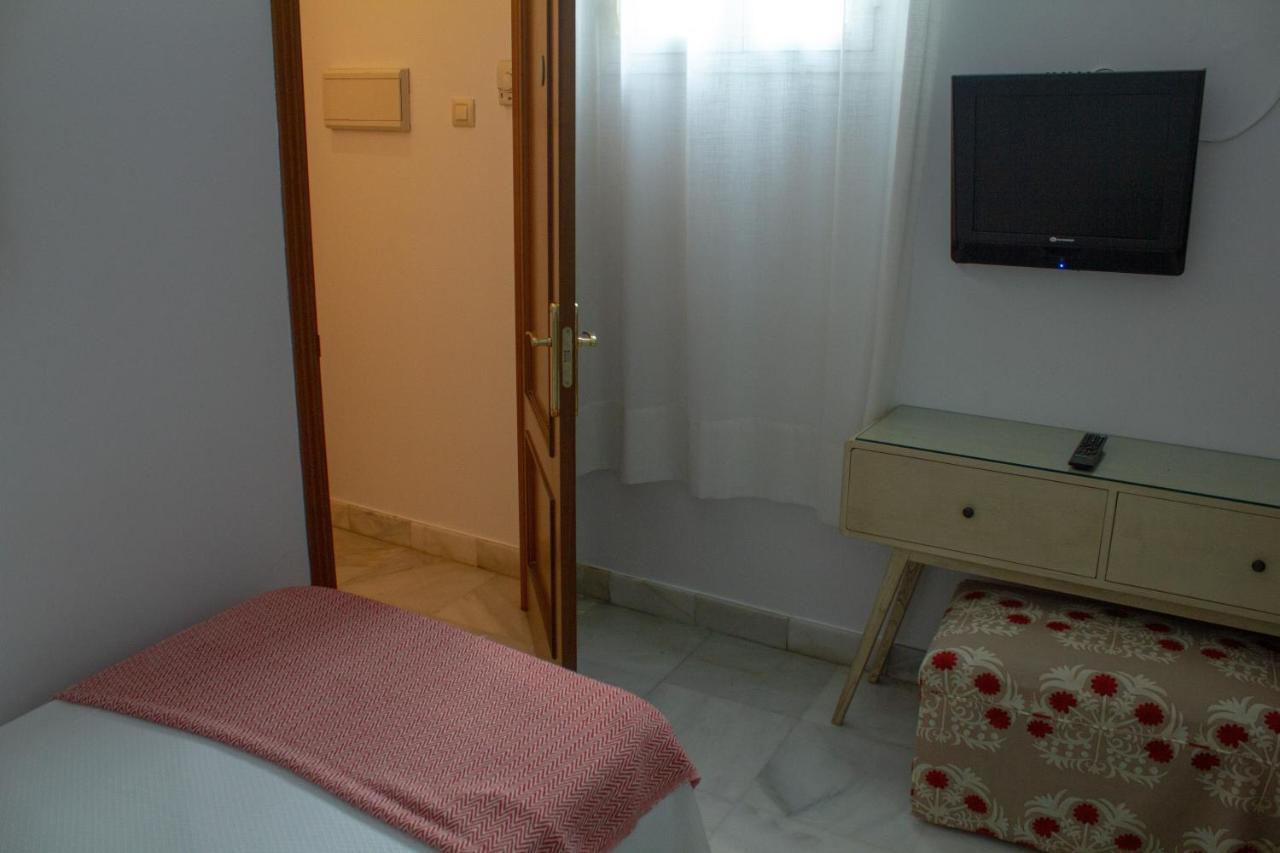 Single Room Ground Floor