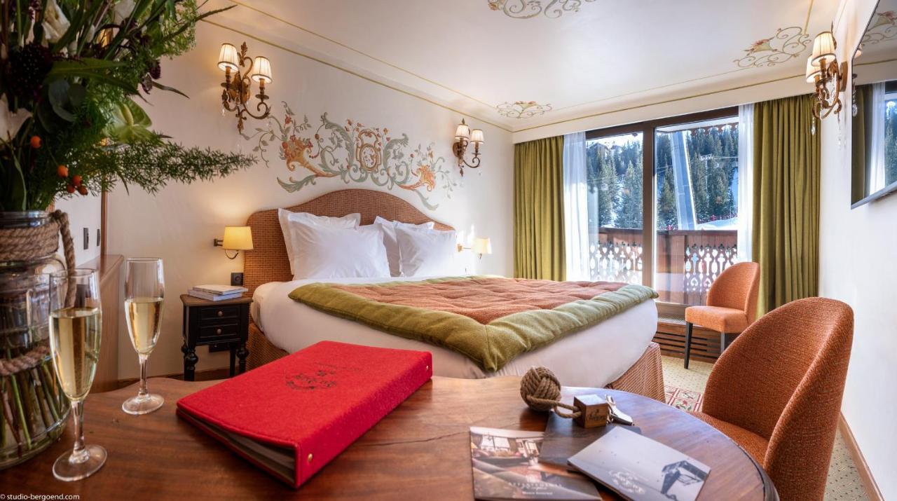 Superior Double Room view balcony