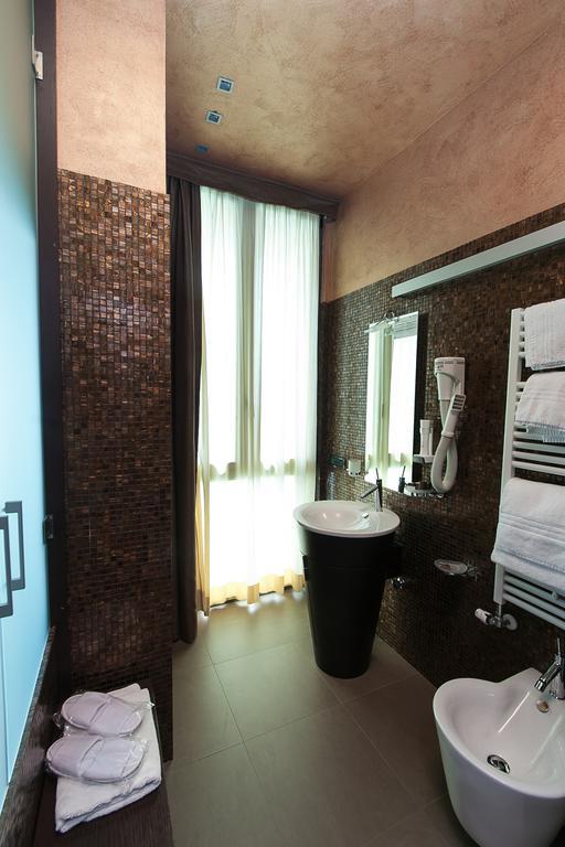 Suite avec Jacuzzi - Vue sur Lac