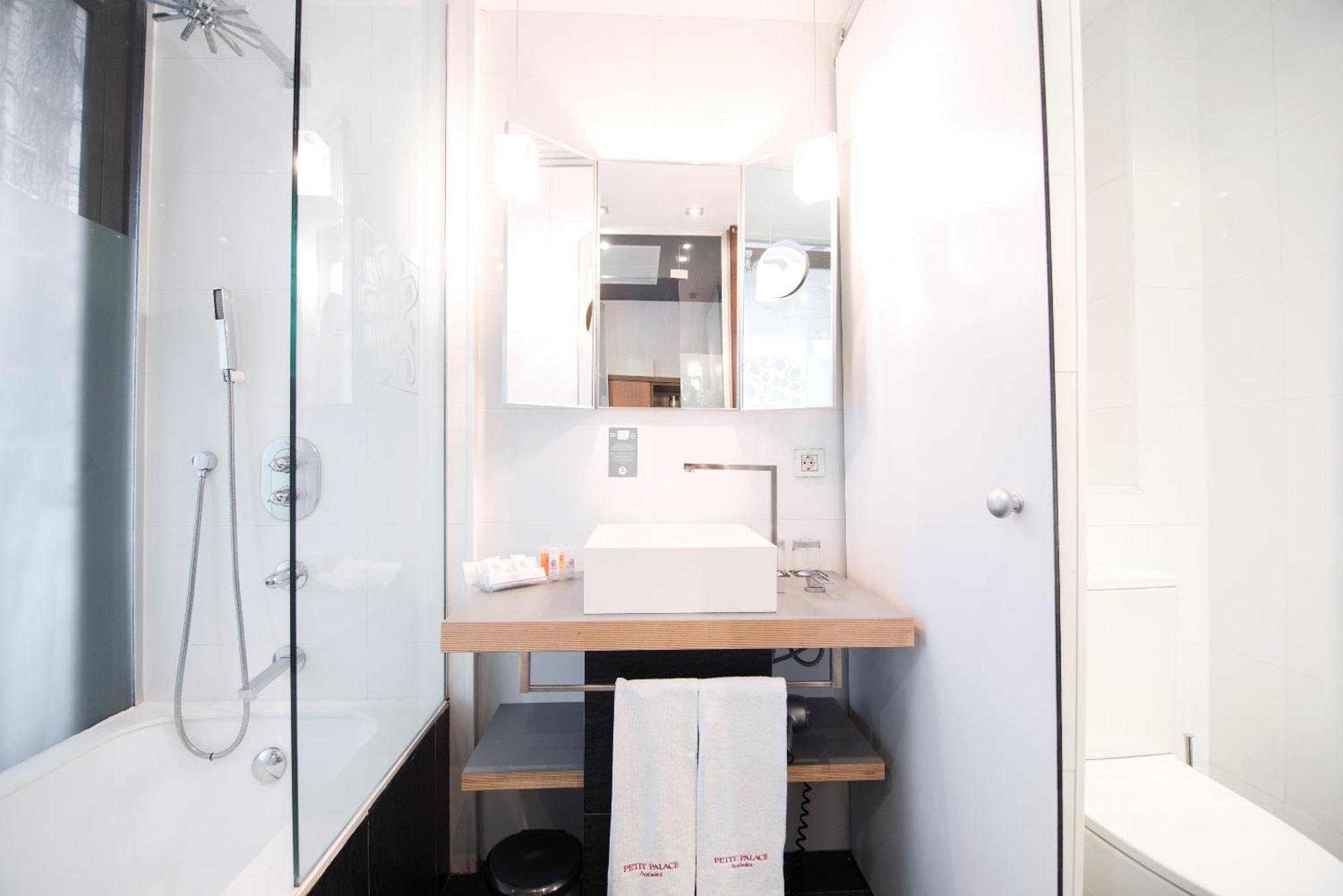 Double Room 1