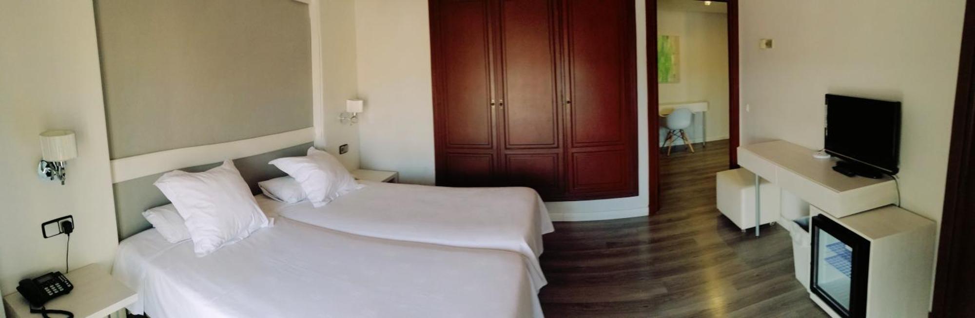 Junior Suite Room