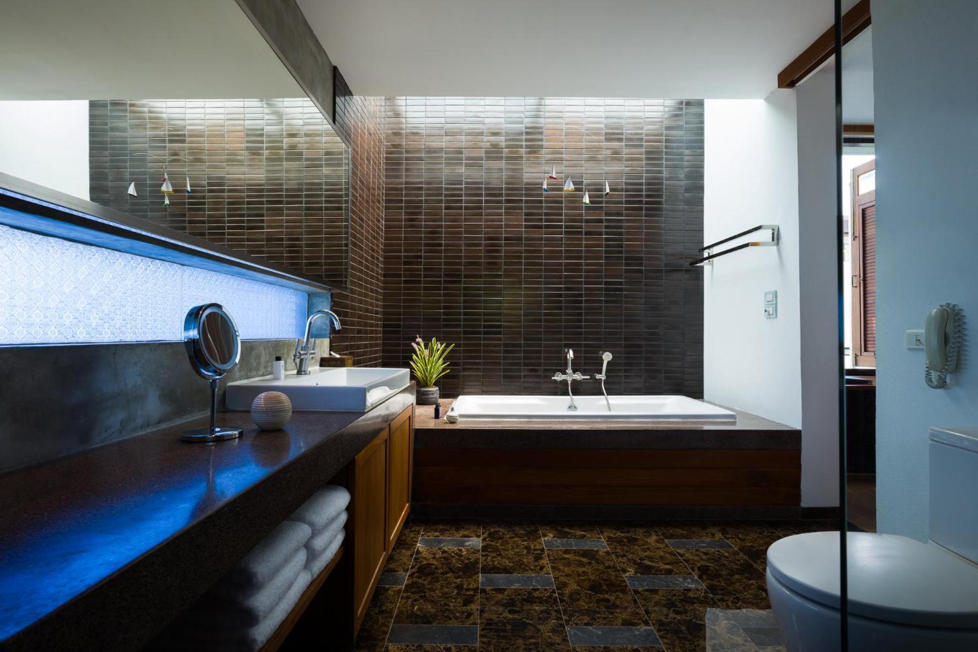 Suite avec Jacuzzi Moondeck - 12 Ans Minimum