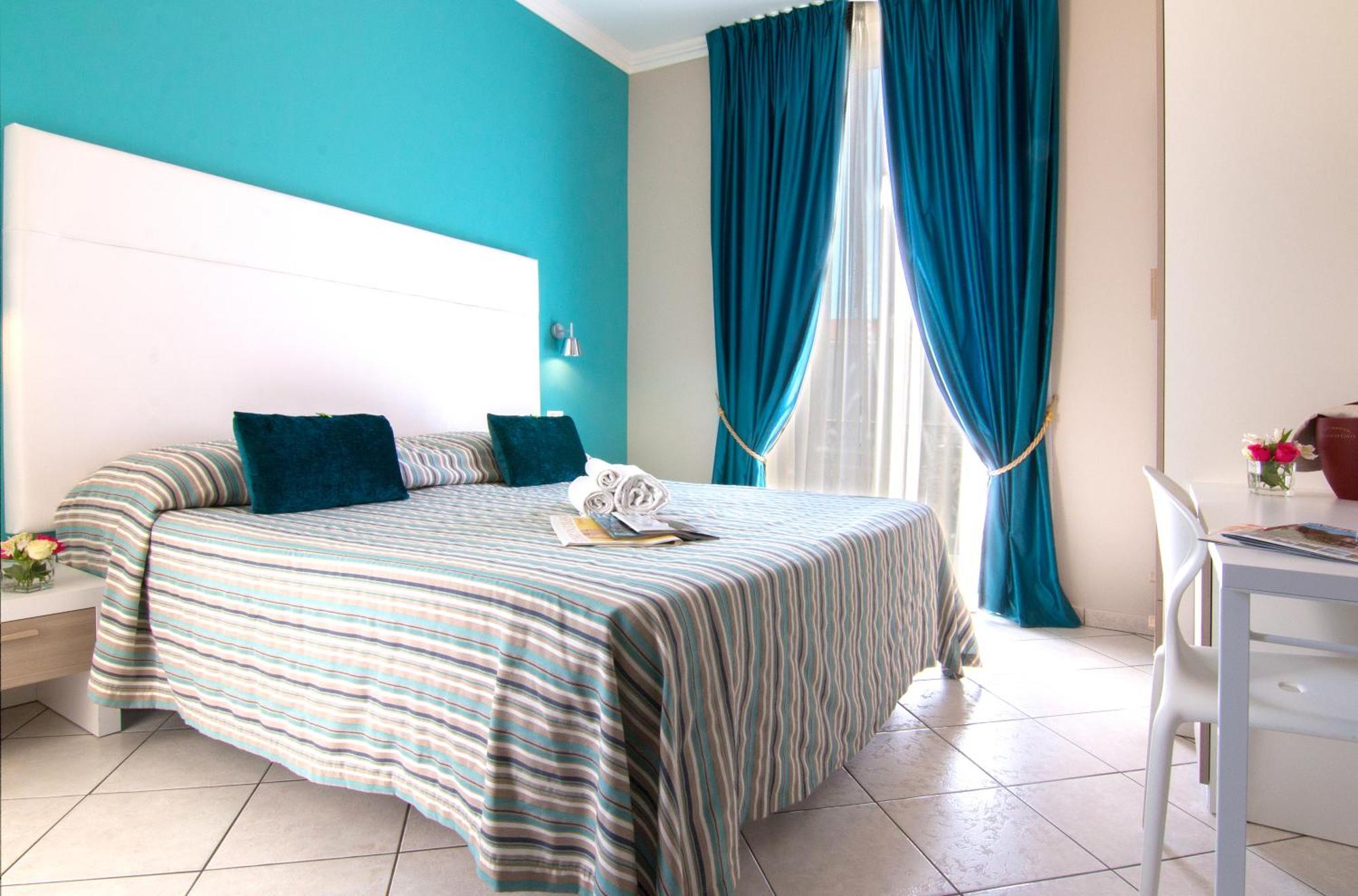 Double Room Partial Sea View