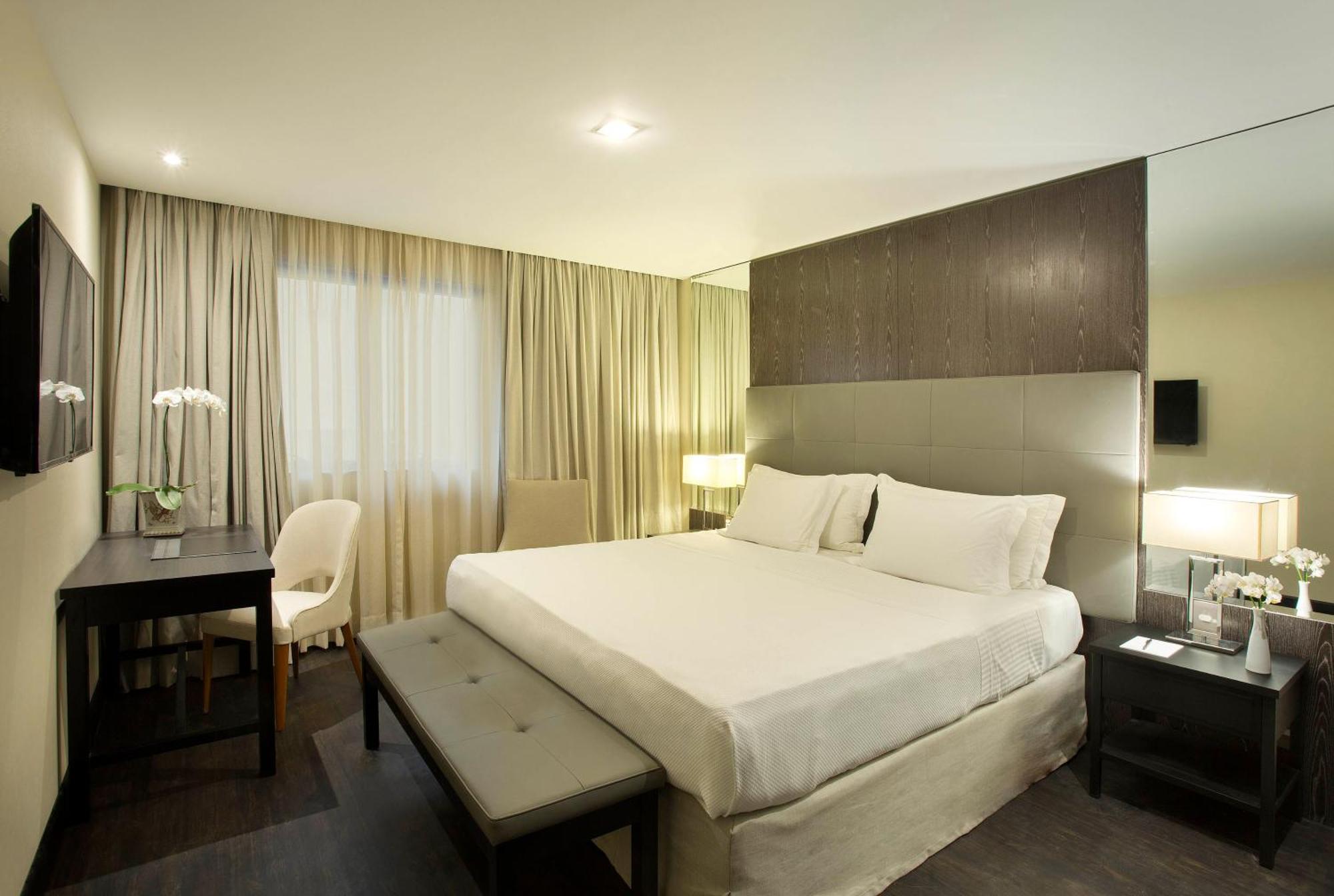 Standard com Cama Casal