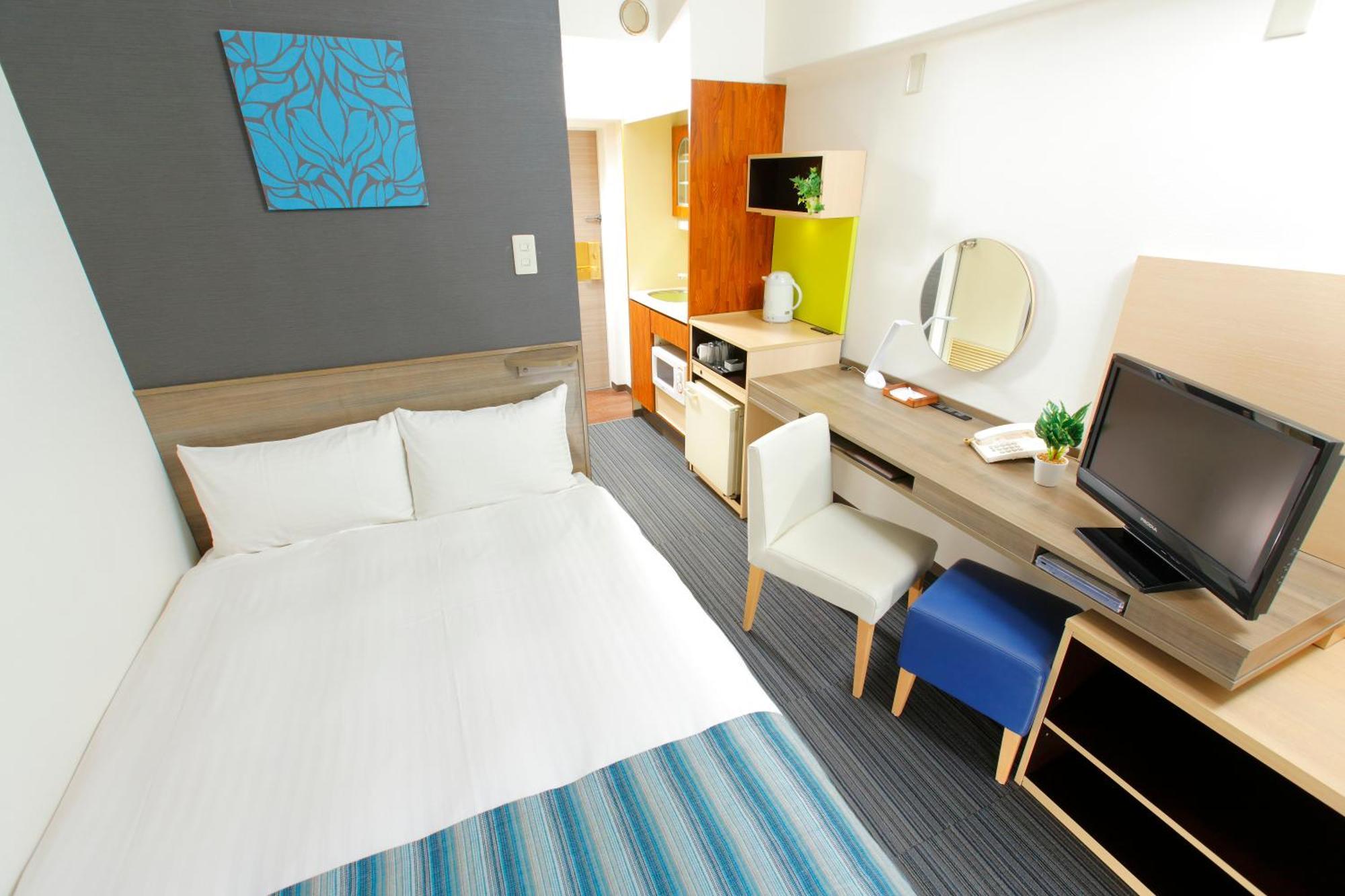 Standard Double Room Small Double Bed Non-Smoking House Keeping is Optional Additional Cost