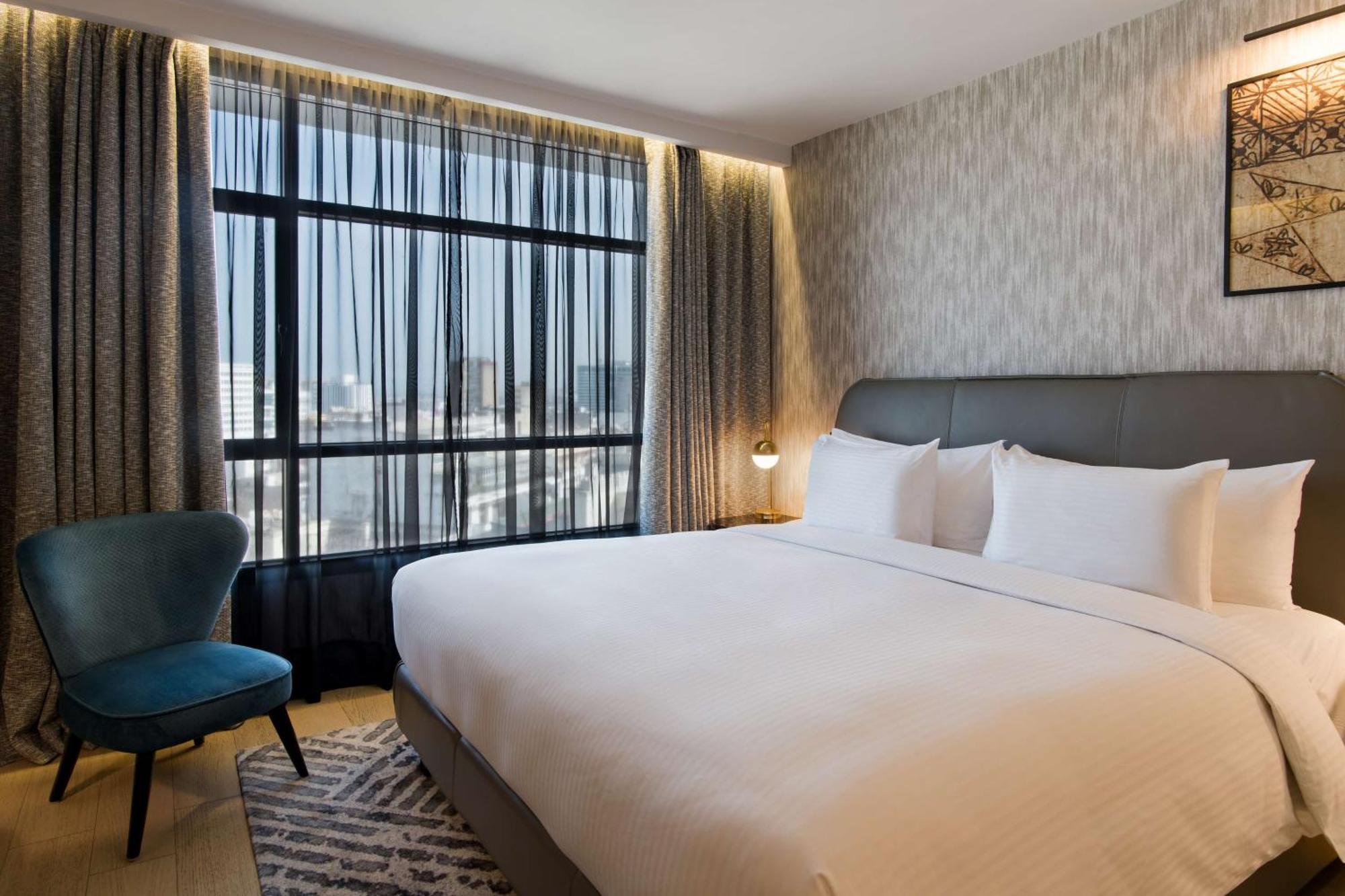 Superior Room Skyline