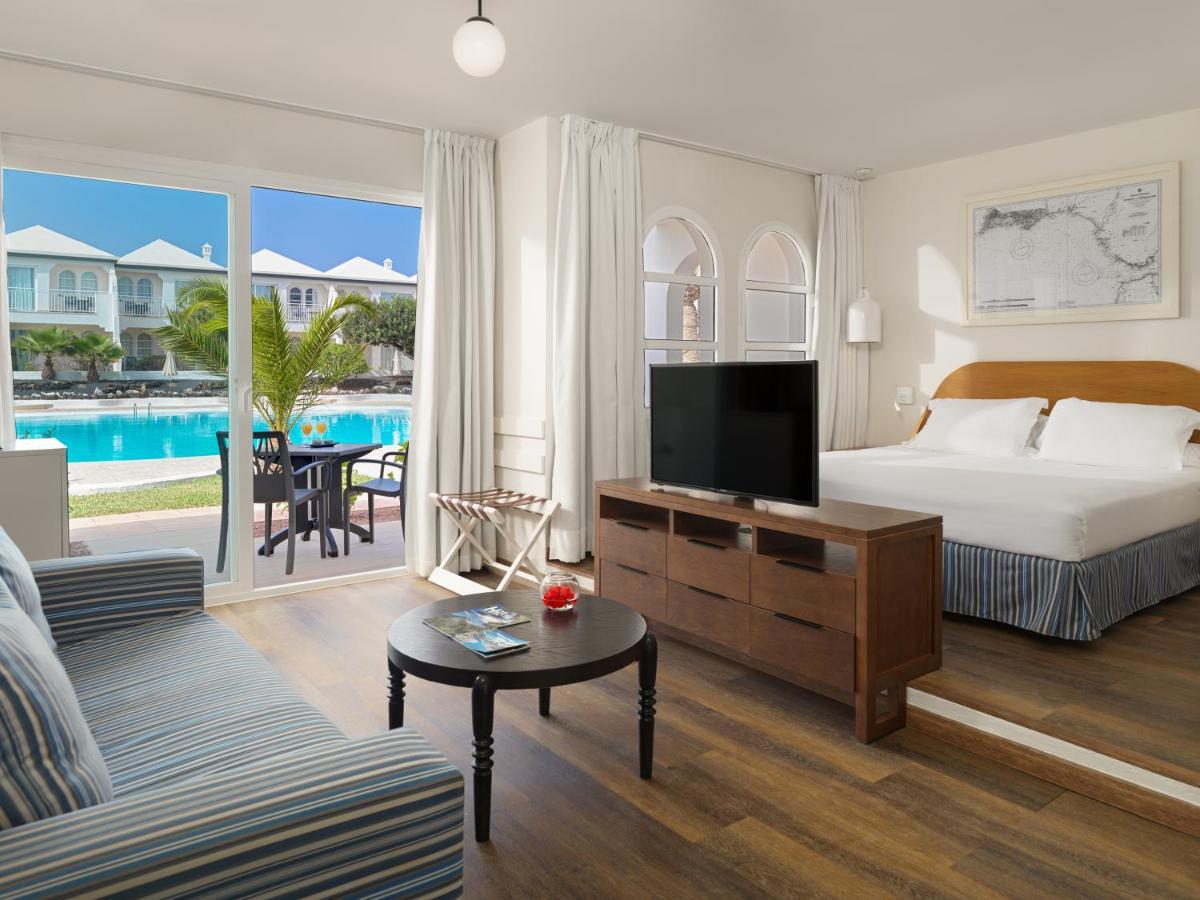 Junior Suite Pool View