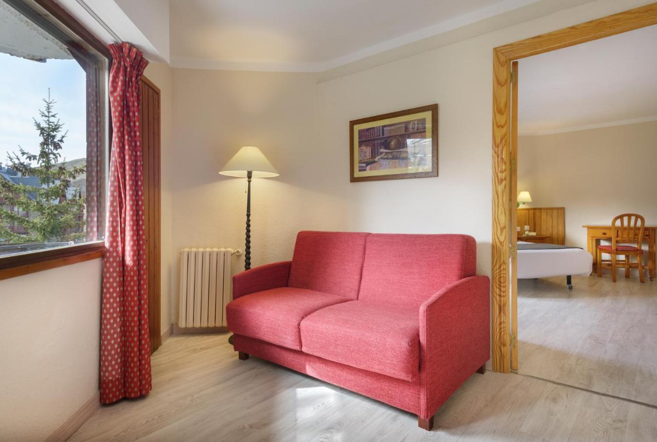 Double Room Two Extra beds