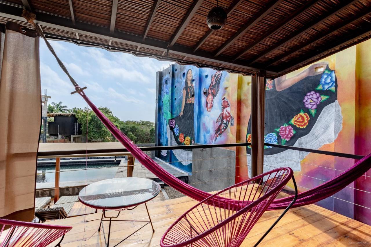 King Room Pool View
