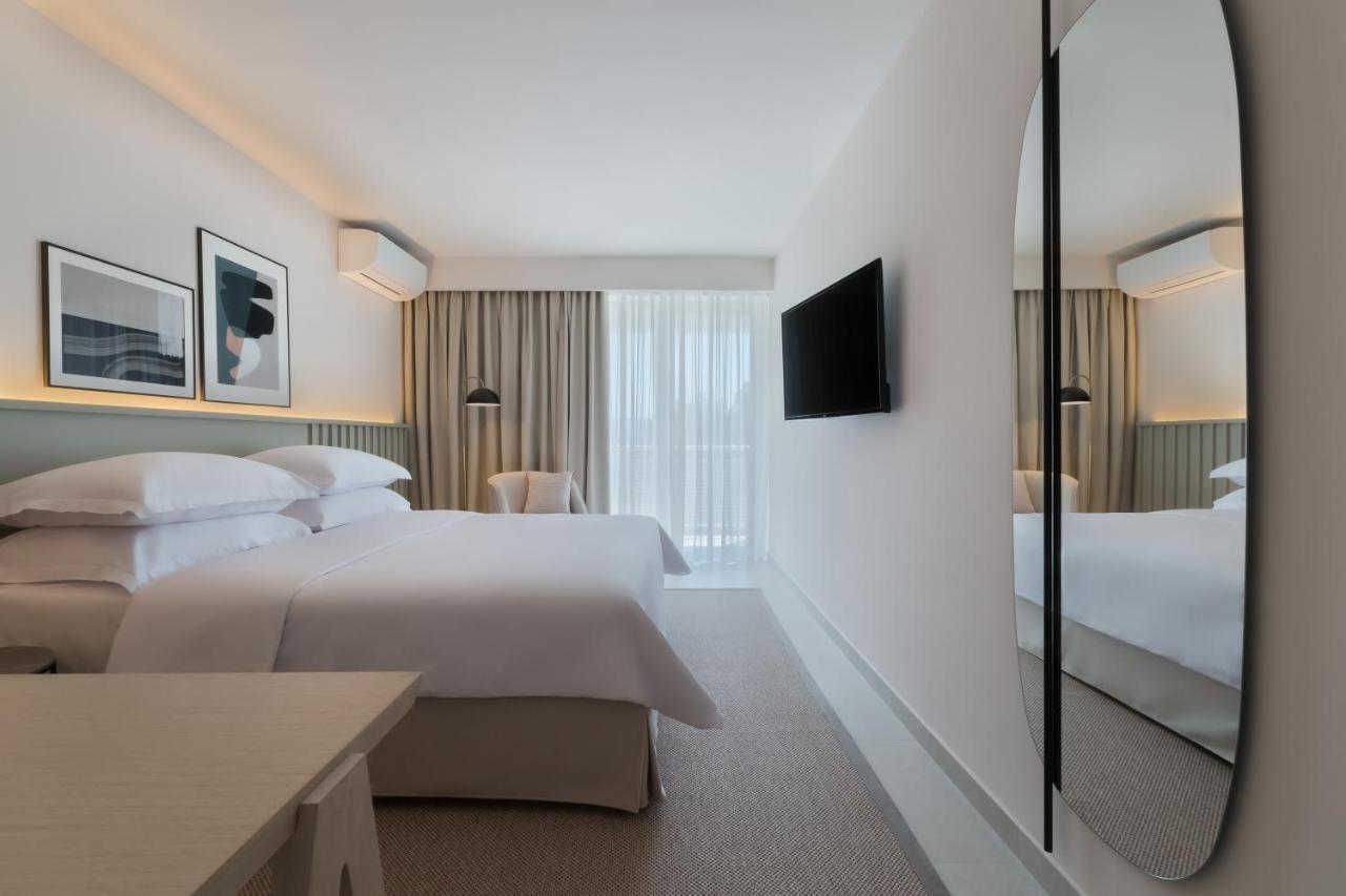 Chambre Double ou Lits Jumeaux Standard avec Balcon
