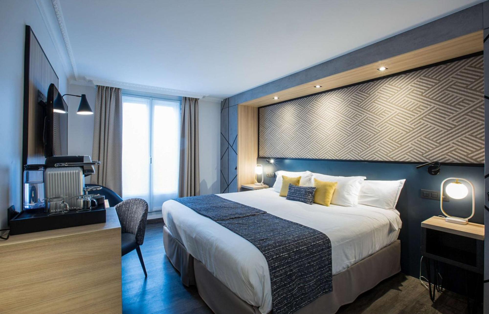 Deluxe Driepersoonskamer met 1 Kingsize Bed en 1 Eenpersoonsbed - Rookvrij
