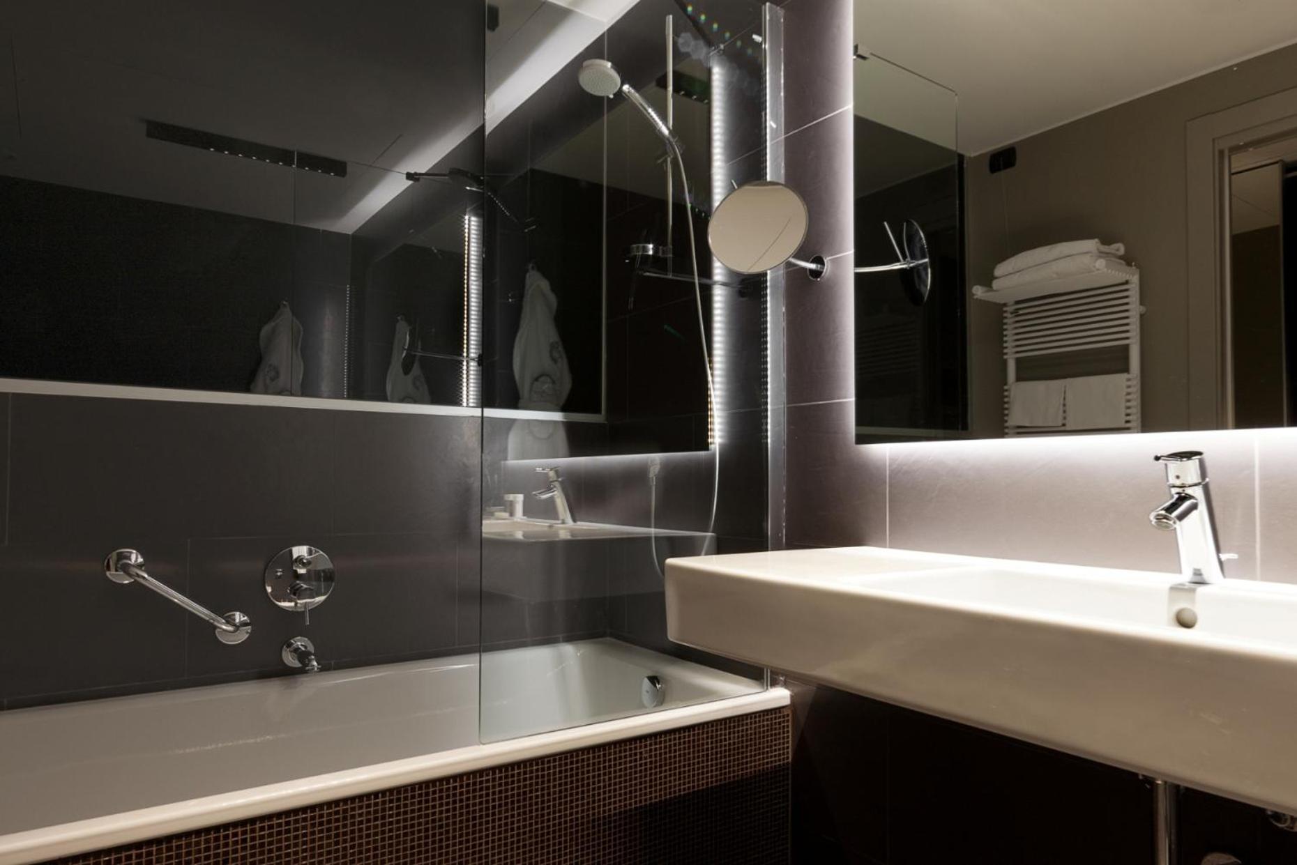 Classic Double or Twin Room