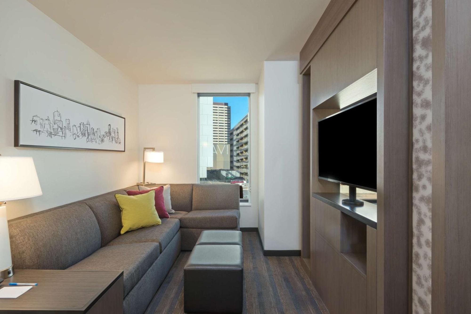 King Studio Suite with Sofa Bed - High Floor