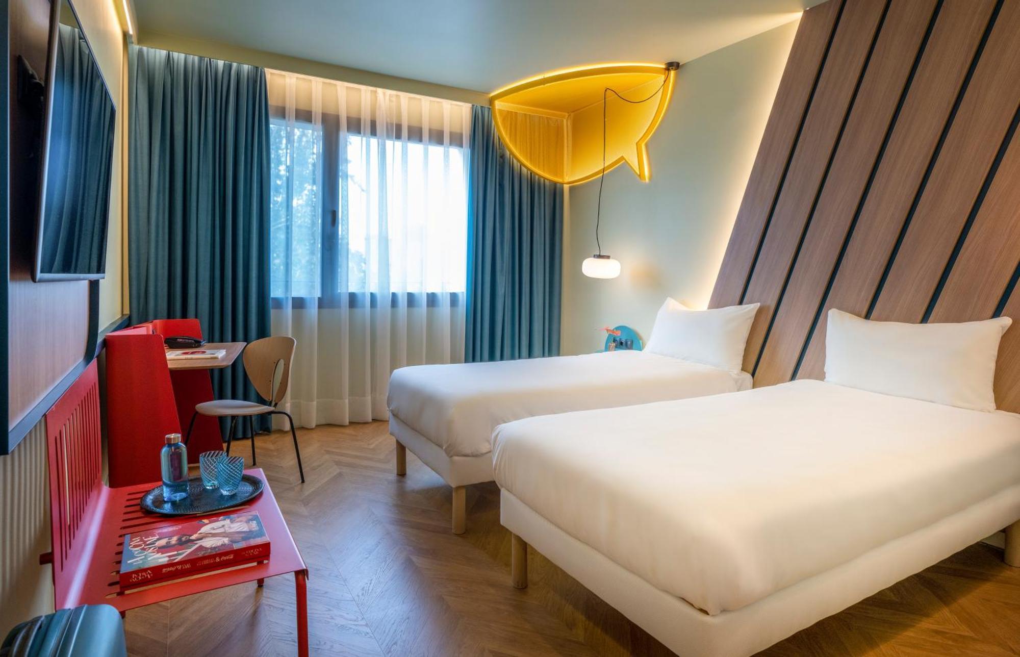 Standard Twin Room,1743320894:JPEG