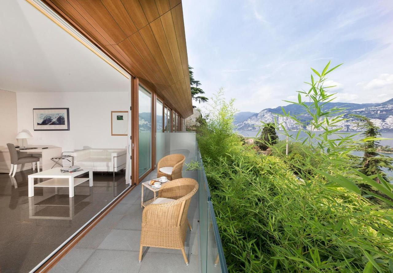 Junior Suite Superior Balcony or Terrace Lake View