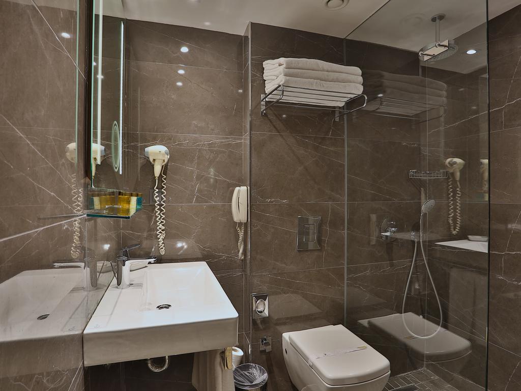 Quarto Standard com Cama de Casal ou 2 de Solteiro