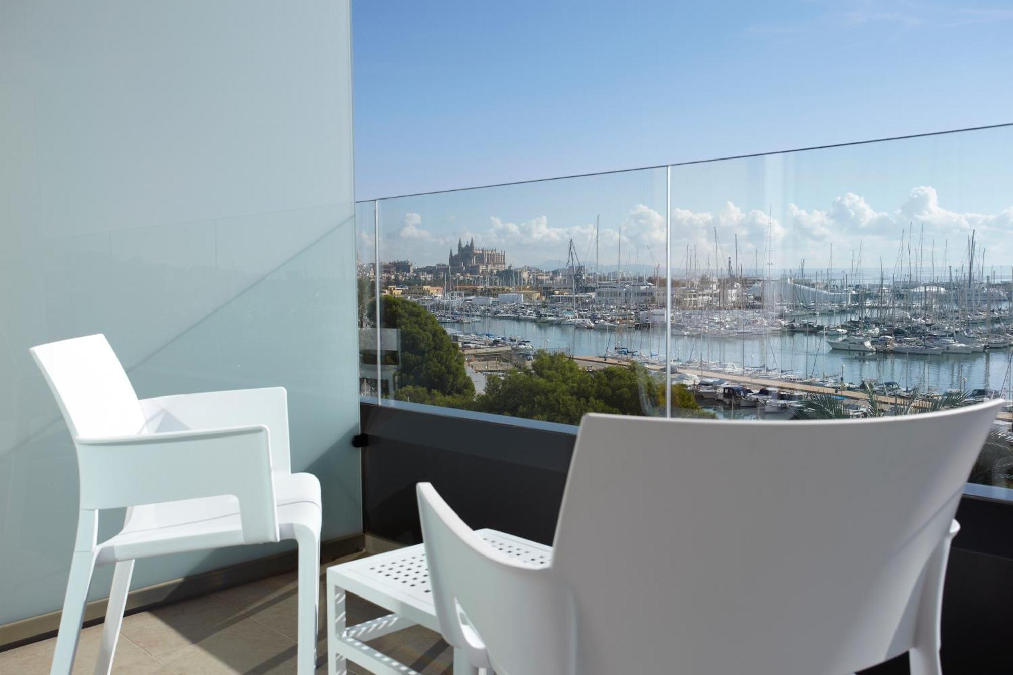 Twin Room Sea View