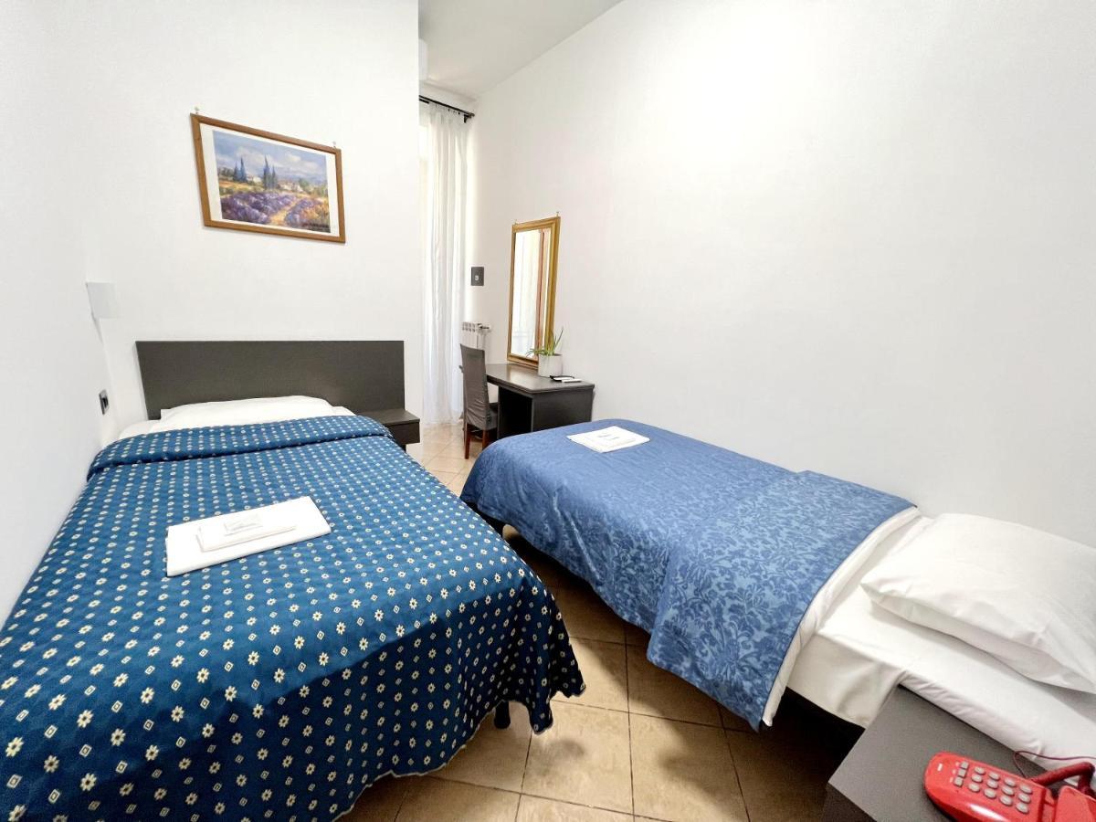 Twin Room Bathroom