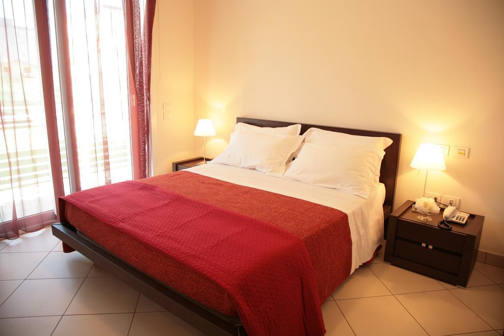 Appartamento con 2 Camere da Letto e Giardino