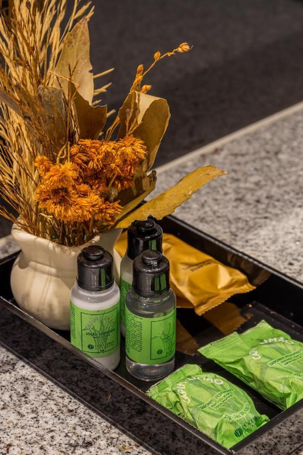 Lounge Suite with Private Pool and Hot Tub,1345152416:JPEG