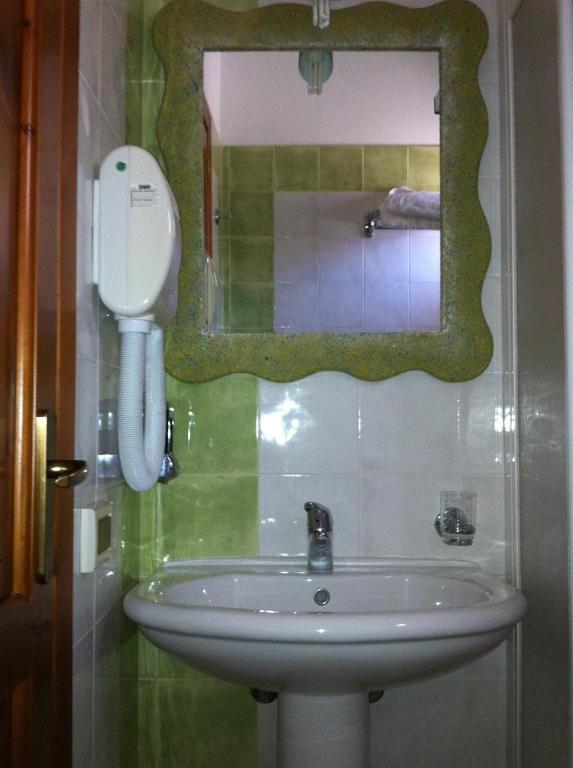 Double or Twin Room,13464536:JPEG