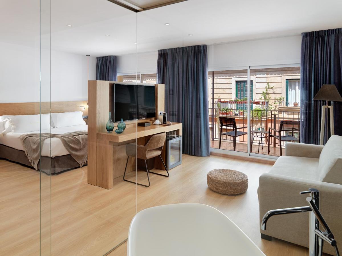 Premium Suite