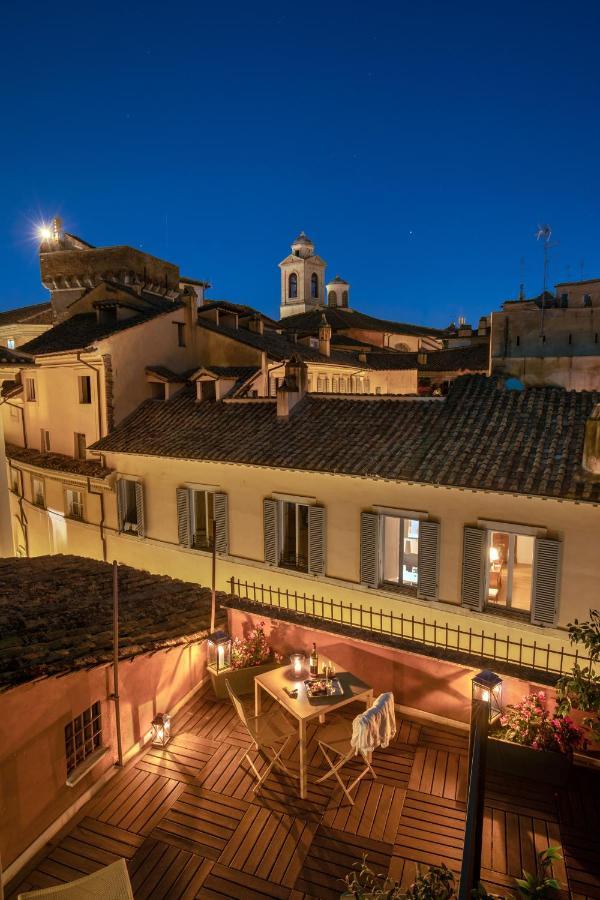 Deluxe Double Room Terrace City View