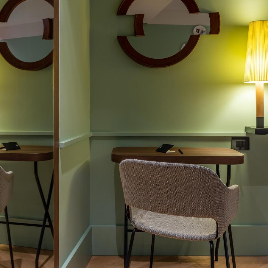 La Large Twin Room,1498706044:JPEG