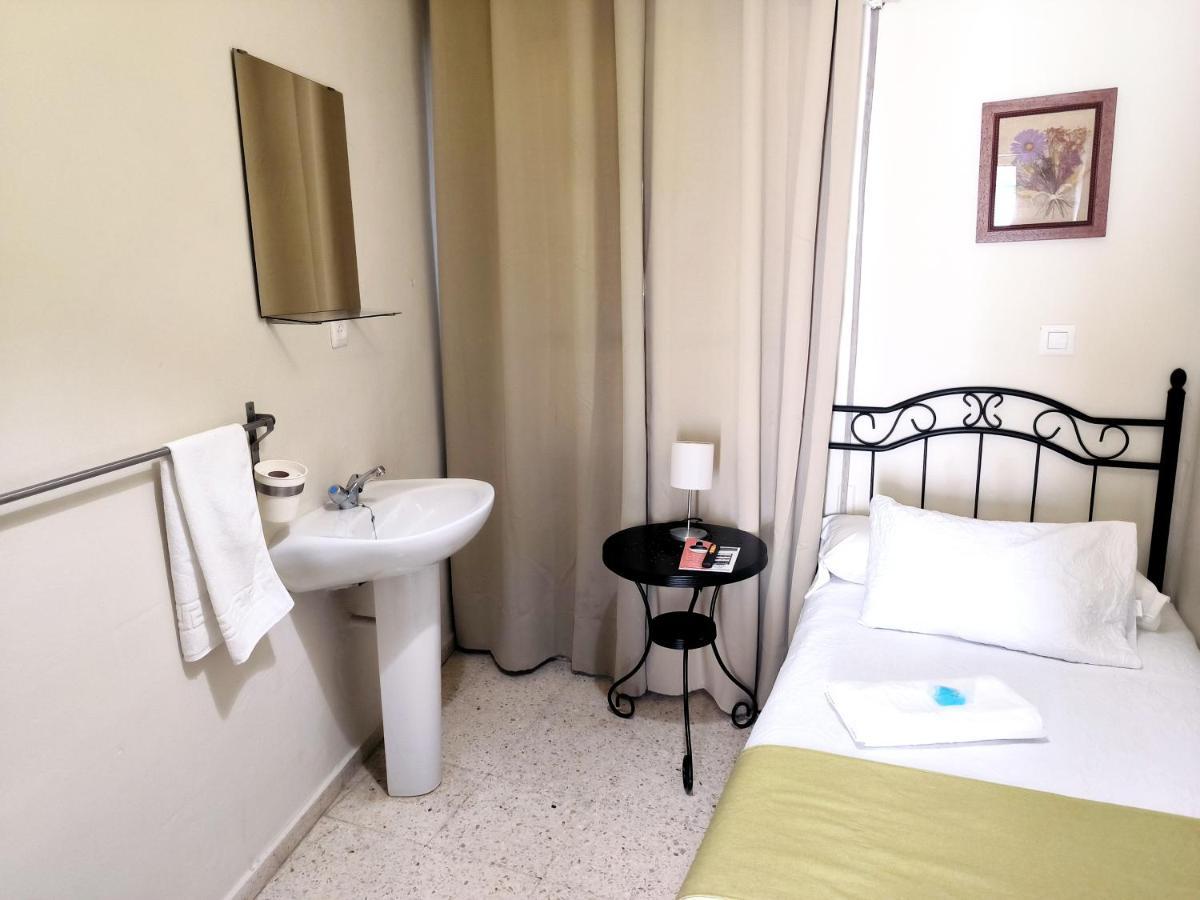 Single Room
