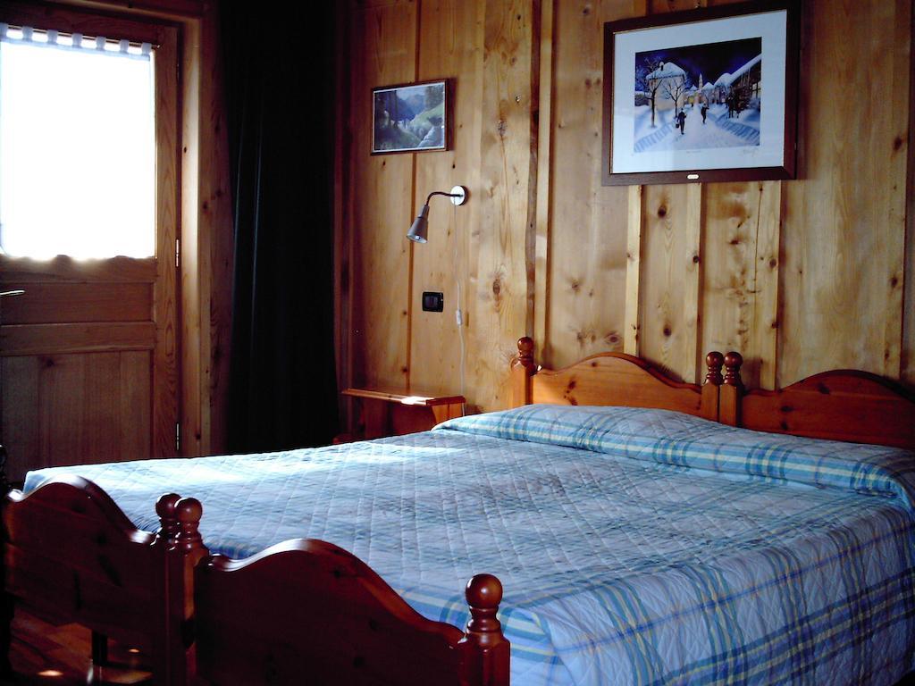 Double or Twin Room,702360040:JPEG