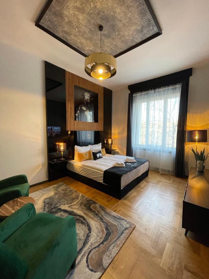 Grand Superior Apartment - Annex