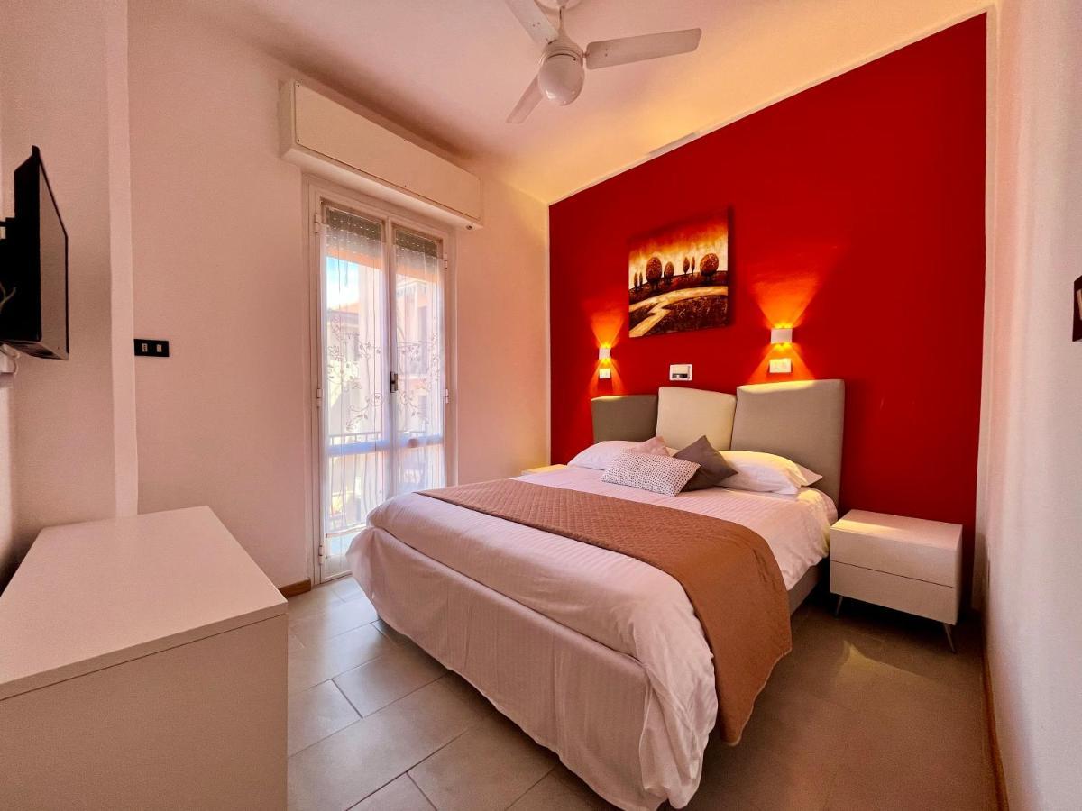 Double Room with Balcony,1380431456:JPEG