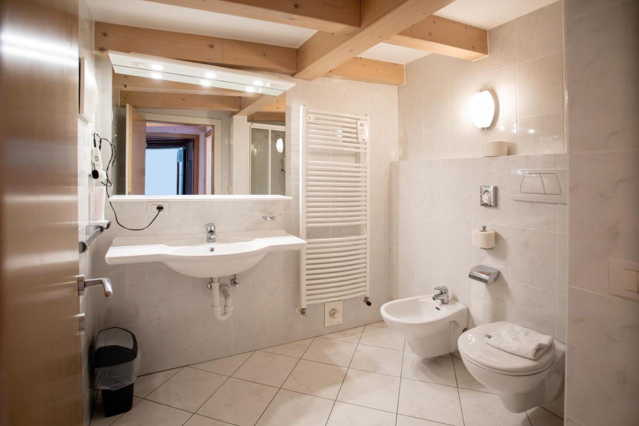 Double Room Mountain View